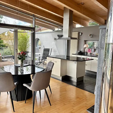 Padercityloft- Lichtdurchflutet Und Privat Mit Kamin-dachterrasse-sauna-aussendusche Im Atrium Paderborn