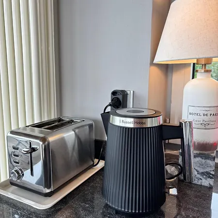 Padercityloft- Lichtdurchflutet Und Privat Mit Kamin-dachterrasse-sauna-aussendusche Im Atrium *